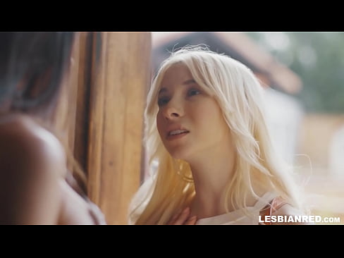 ❤️ It-tifla tiġi d-dar ftit xhur wara u tispiċċa tiekol il-pussy tal-stema taghha ☑ Vidjow tas-sess f'mt.niceporn-tv.ru ❤